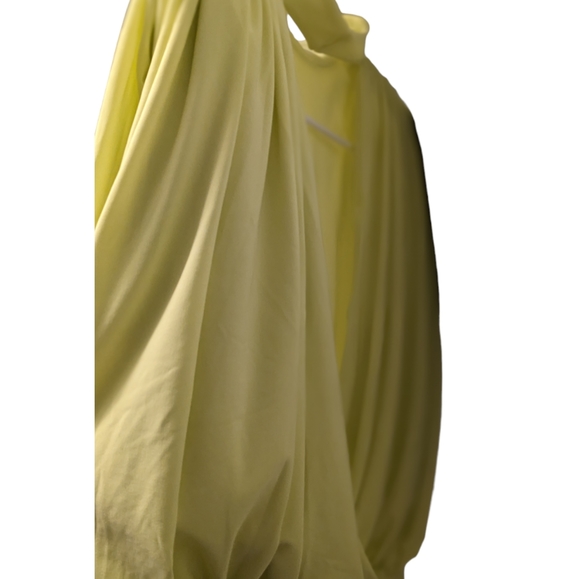 🆕 Express Yellow Open Back Sleeveless Loose Onesie M - Picture 2 of 2